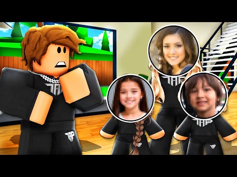 I Made My FAMILY Reveal Their FACE.. (Brookhaven RP)