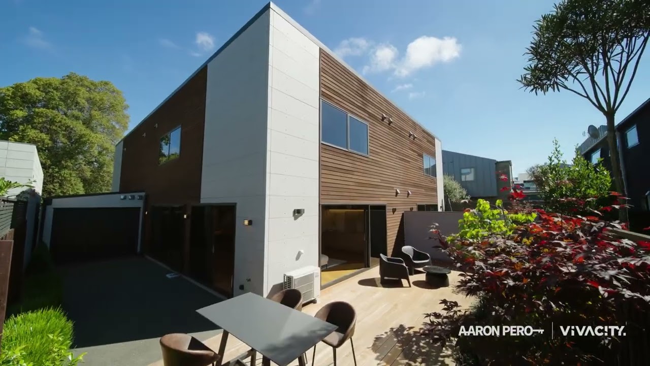Video tour of Grand Design & Dimensions