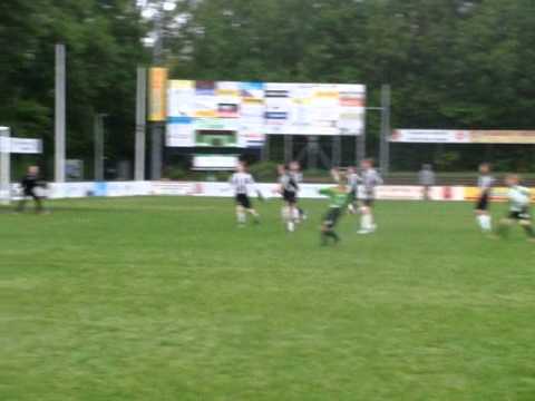 Voetbaltalent Dylan van der Stoel