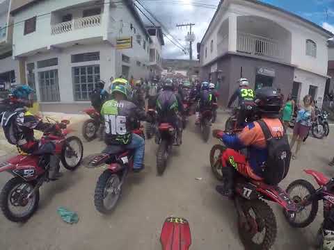 6° Trilhão de Leme do Prado, subindo morro do cruzeiro de tornado