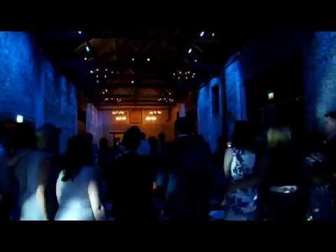 Premierdjentertainment.co.uk video.