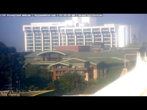 Live webcam of Disneyland Cam