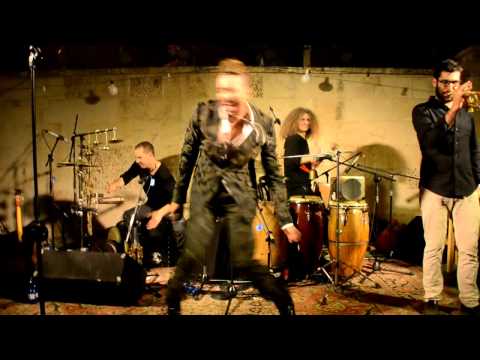 Ravid Khachlany and the Yemen Blues - Ya Gamaa Zion Golan Live at East West House