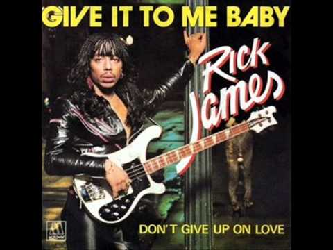 Djeepey & Funky DjoMluh ('OMG! Crew) - Digidi Vigidi Vau