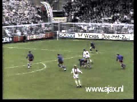 Johan Cruijff Ajax vs Haarlem