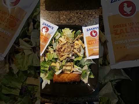 Zaxby's Zensation Salad is BACK #shorts #zaxbys