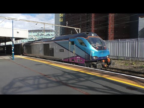 Manchester Rail (Stockport) with 60076, 66198, 68019/020/023, 70016 Monday 10/10/2022