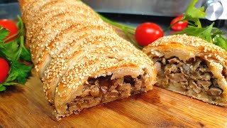 מאפה חגיגי עם פטריות וכבד עוף Puff pastry with mushrooms and chicken liver מטבח בקלי קלות ליהי קרויץ (ליהי קרויץ - מטבח בקלי קלות) - התמונה מוצגת ישירות מתוך אתר האינטרנט יוטיוב. זכויות היוצרים בתמונה שייכות ליוצרה. קישור קרדיט למקור התוכן נמצא בתוך דף הסרטון