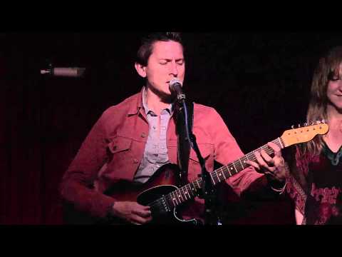 SZLACHETKA- Live From The Hotel Cafe Episode 4: "Little Things In Life Can Show You Love"