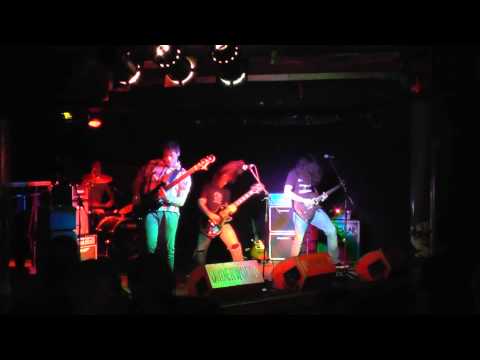 Underdose - Underdose - Playground (Live @ The Underworld, London)