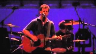 Pearl Jam Live at The Garden 21 - Thumbing my way (High Quality)