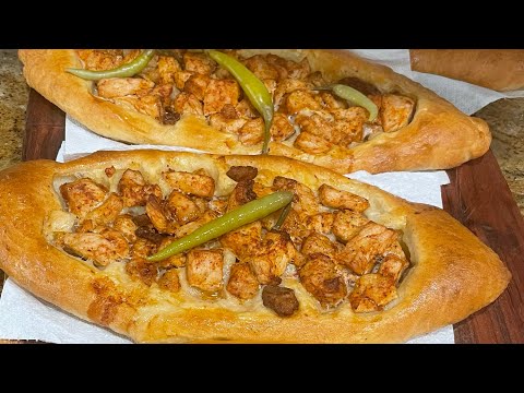 / PASTRMAJLIJA / Macedonian Specialty / Pastrmajlija / Pita