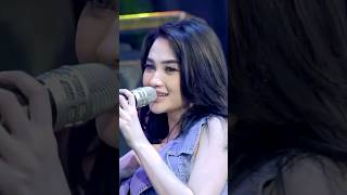 Download lagu Arlida putri ft brodin (Cinta tak terpisahkan) Ageng music mp3 Download lagu Arlida putri ft brodin (Cinta tak terpisahkan) Ageng music mp3