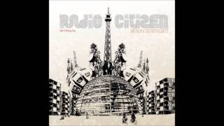 Radio Citizen feat. Bajka - Voices