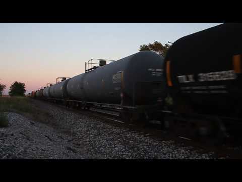 NS 5115 Leads D3V At Milmine Illinois