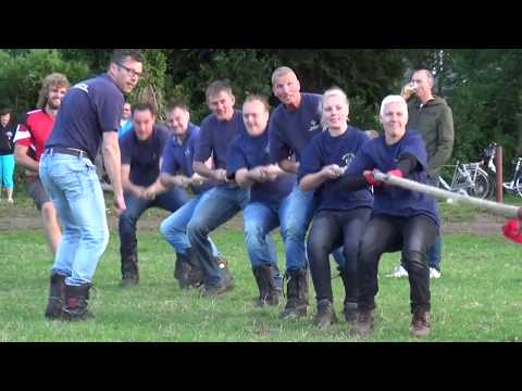 Dorpsfeest Dwingeloo 2017 Touwtrekmadness 16 06 2017 impressie