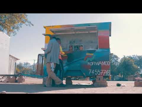 Bongani Mooki With Degree Bw - Mobile Kitchen