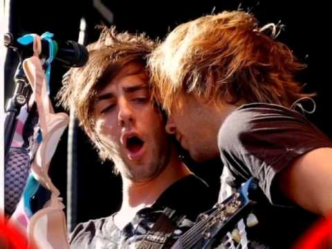 Jalex's love is endlessly  ♥ // Alex Gaskarth & Jack Barakat