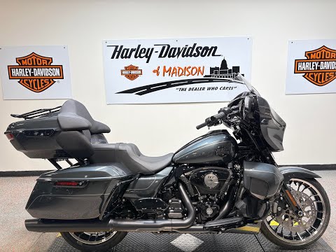 2026 FLHXL Harley-Davidson® Street Glide Limited Iron Horse Metallic Black Trim