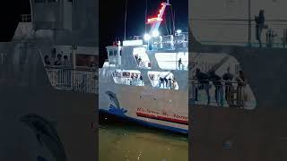 Download lagu KM DHARMA FERRY VI tiba di pelabuhan sampit  22 oktober 2025 #kmdharmaferry6 #dluferry mp3