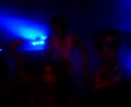 Simone elle est bonne Live 2