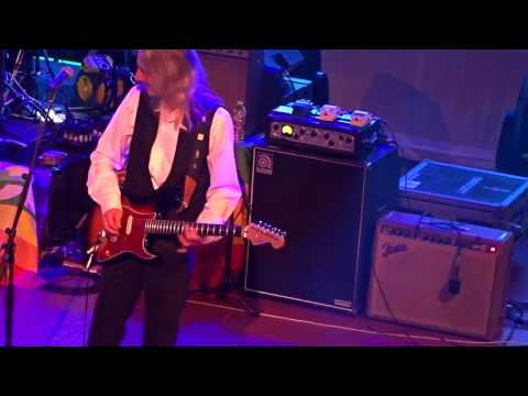 Patti Smith Band -Sleepwalk (short clip) -  Pittsburgh, PA   03-13-17