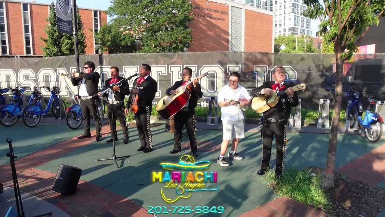 Promotional video thumbnail 1 for Mariachi Los Angeles