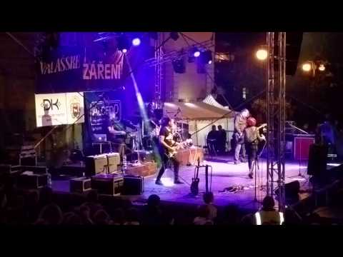 Petra Janů 11.9.2015