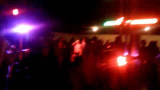 Pelotero a la bola y cahuates pistaches