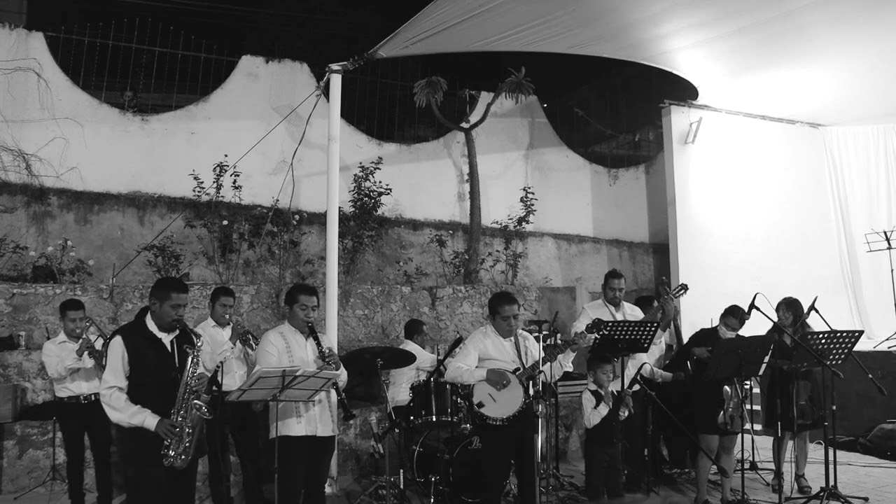 Marcha Almazán -Orquesta Xtá rida