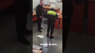 Türkiye'yi Ayağa Kaldıran Görüntüler! Patron İşçinin Yüzüne Kağıtları 
