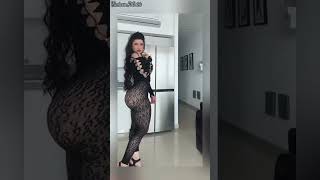 Luciana Marin: Bio & Wiki | Curvy Plus Size Model | Age, height | Body Positivity