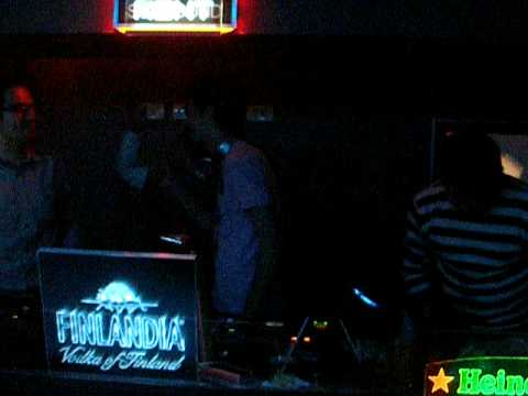 Dj Ralmm feat. Ciprian Robu - I love this beat played @The Office Lounge Iasi by Alexuu & Tdk