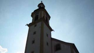 preview picture of video 'Neustift i. Stubaital in Tirol (A) - Pfarrkirche St. Georg - Viertelstundenläuten'