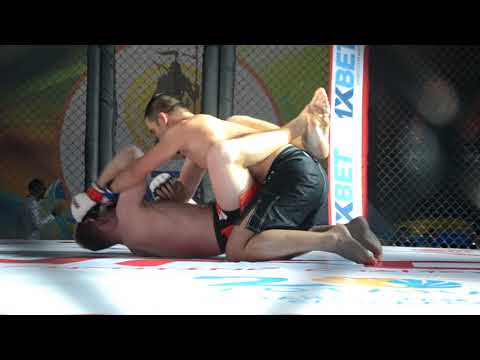 Абдыров из Жанаозена победил на международном турнире по боям без правил NFC-14 в Актау