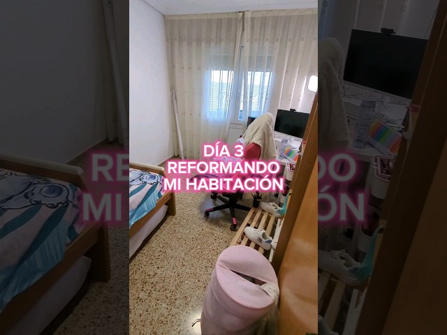 Vídeo relacionado con BricoLoco. 2 fundas frikis 30x50 cm de My Little Pony ropa hogar, sofá, cama. Regalo decoración cumpleaños. Merchandising. Decoración salón, habitación, dormitorio friki.