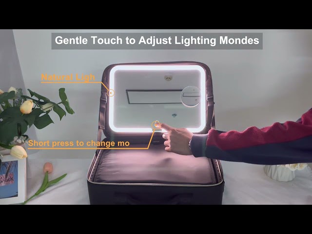 شنطة لمحترفات المكياج الشخصي تمكنك من حفظ مكياجك والتنقل به ويمكن تحويلها لتسريحة لوجود انارة ليد A231205-1