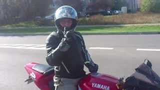 preview picture of video 'My Brother on My Yamaha R1 2002 First Time!'
