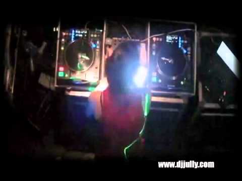 Dj Jully feat Luigi Mangini   A festa no para 'DANZA KUDURO' DJ BATATA