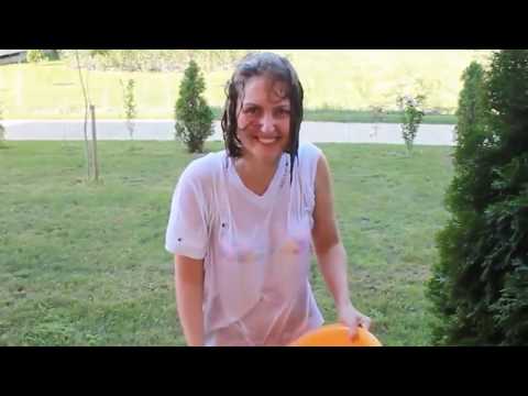 Ice Bucket Challenge 4. wet young woman , 冰桶挑战女孩
