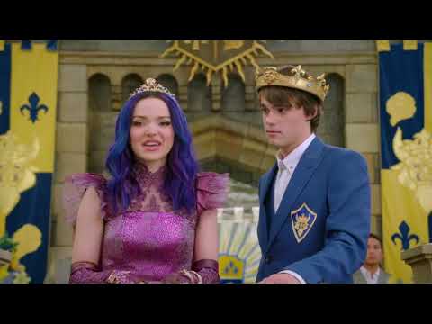 Descendants 3 - Mal Tells Everyone They Can't Live In Fear | Clip #35