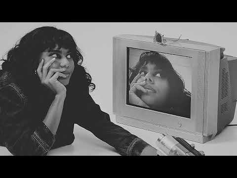 DIRTY SOUNDZ ft. Amara - Stop It (Watch It) #dnb