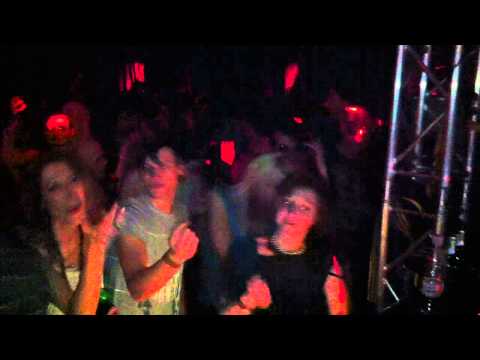 BEE LINCOLN @ NYE Paradise / Grajski RAJ in LJUBLJANA 31.12.2013