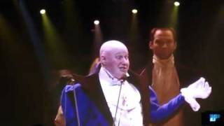 Nick Jonas- Wedding Chorale &amp; Beggars at the Feast - Les Misérables 25th Anniversary