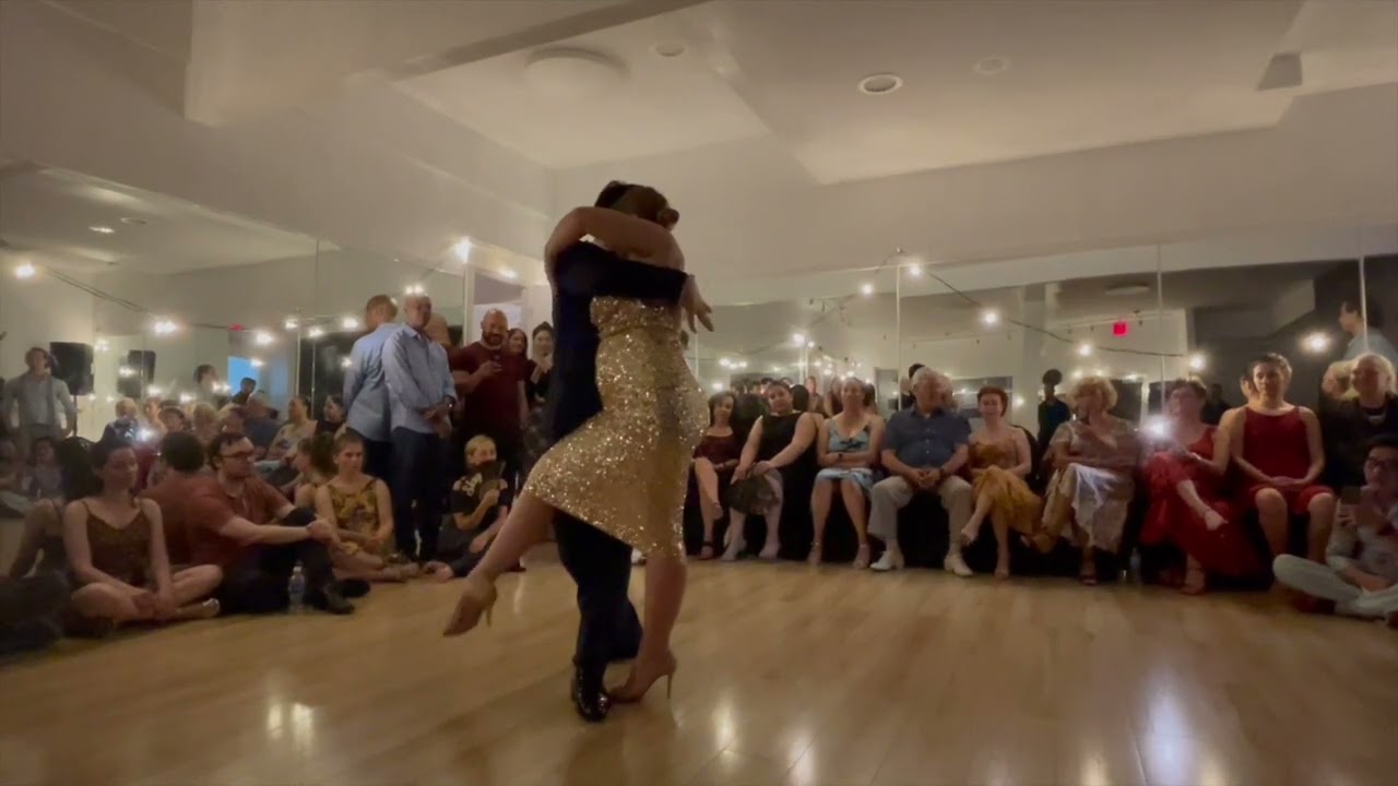 Maja Petrović  & Marko Miljević  - "El último café" - D'Arienzo & Valdez - 2/4