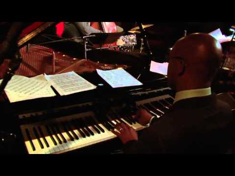 Orrin Evans Trio - Autumn Leaves