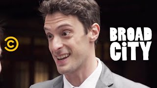 Broad City - Penn Station's Gross