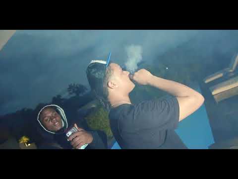 Mafia The Creator x R1 La Esencia -LEGEND (Official Video)