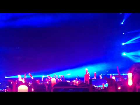 180922 iKON in Taipei - Bling Bling