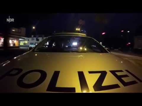 Hamburg Billstedt - Polizeistreife im Revier